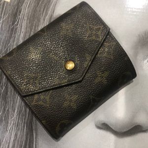 Louis Vuitton canvas wallet MI0922